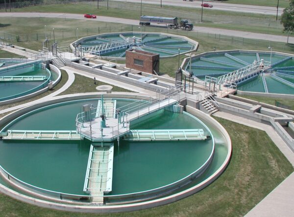 Bioloski-tretman-industrijskih-otpadnih-voda-600×444 Postrojenja za prečišćavanje otpadnih voda